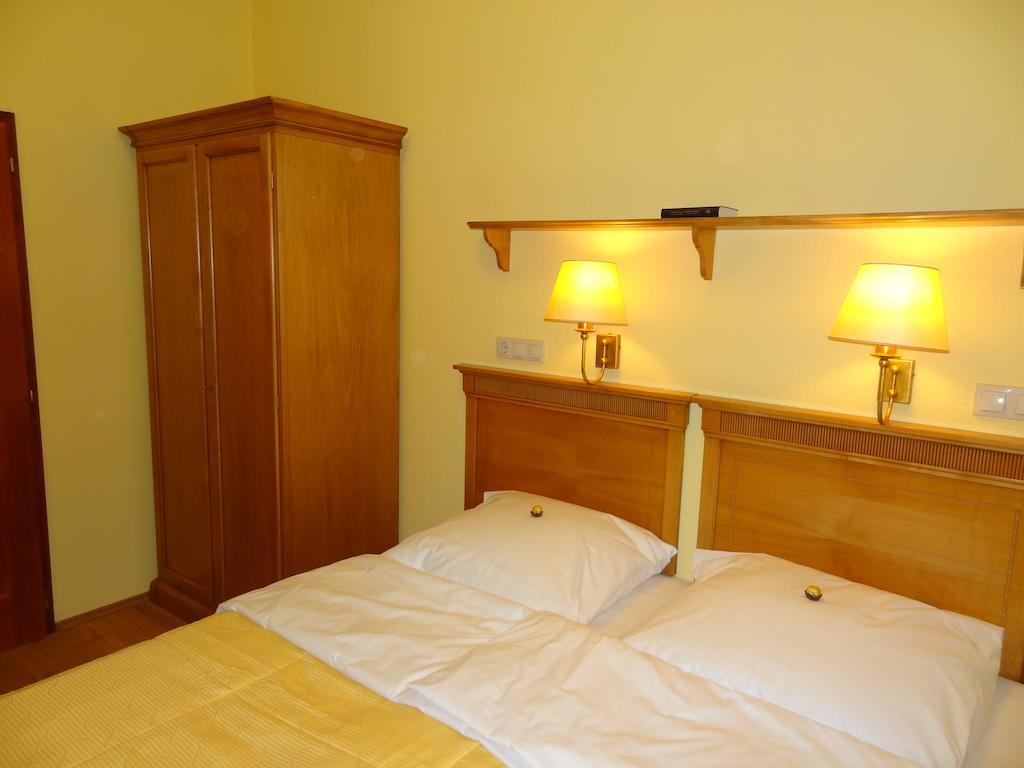 Residence Parliament Budapešť Pokoj fotografie
